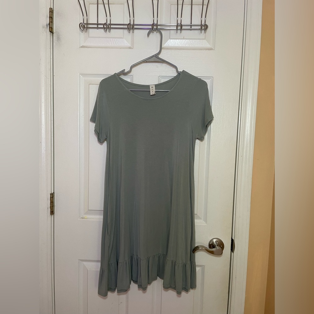 green flow dress
